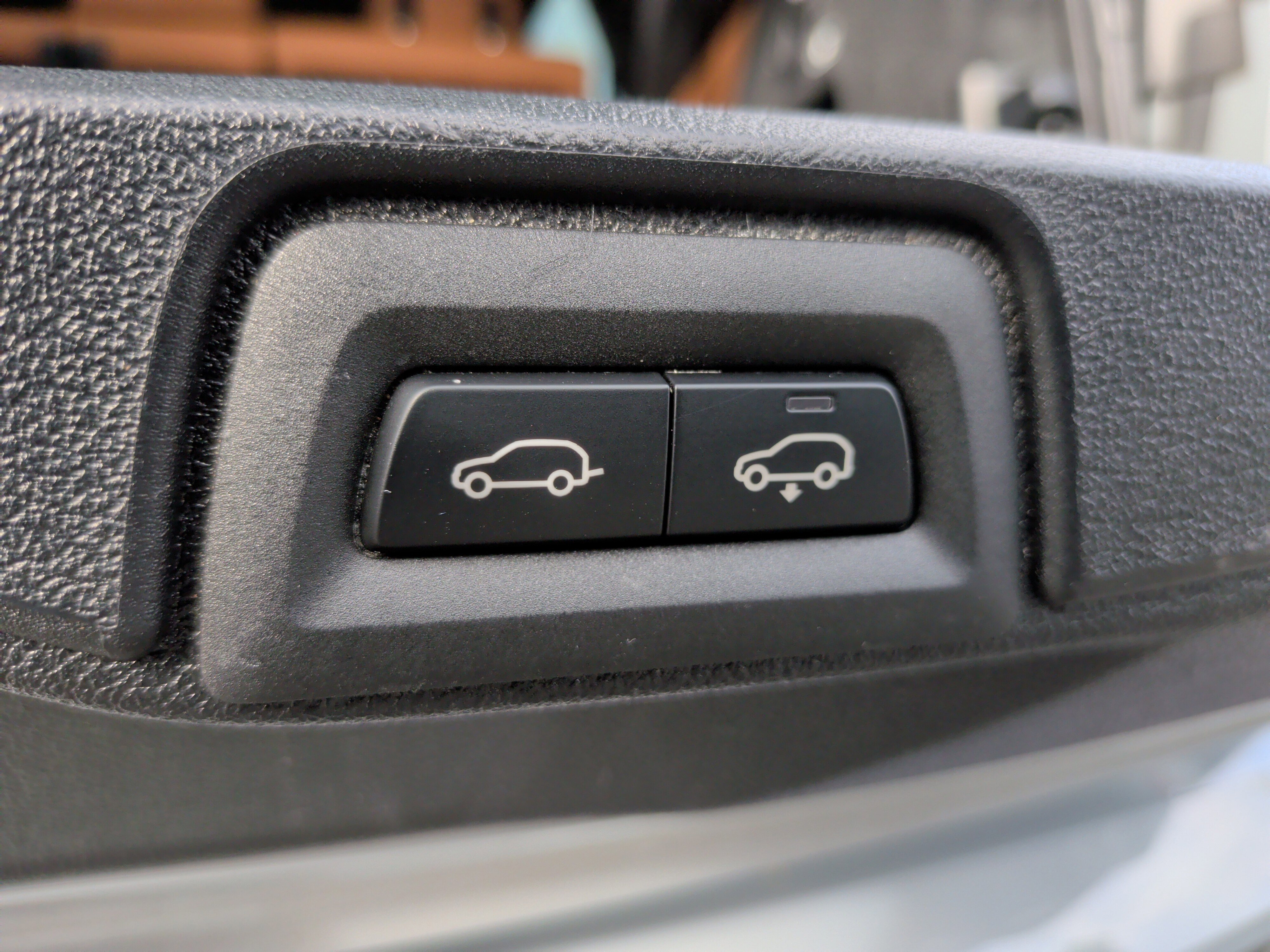 Certified 2023 BMW X7 xDrive40i w/ M Sport Package image 47