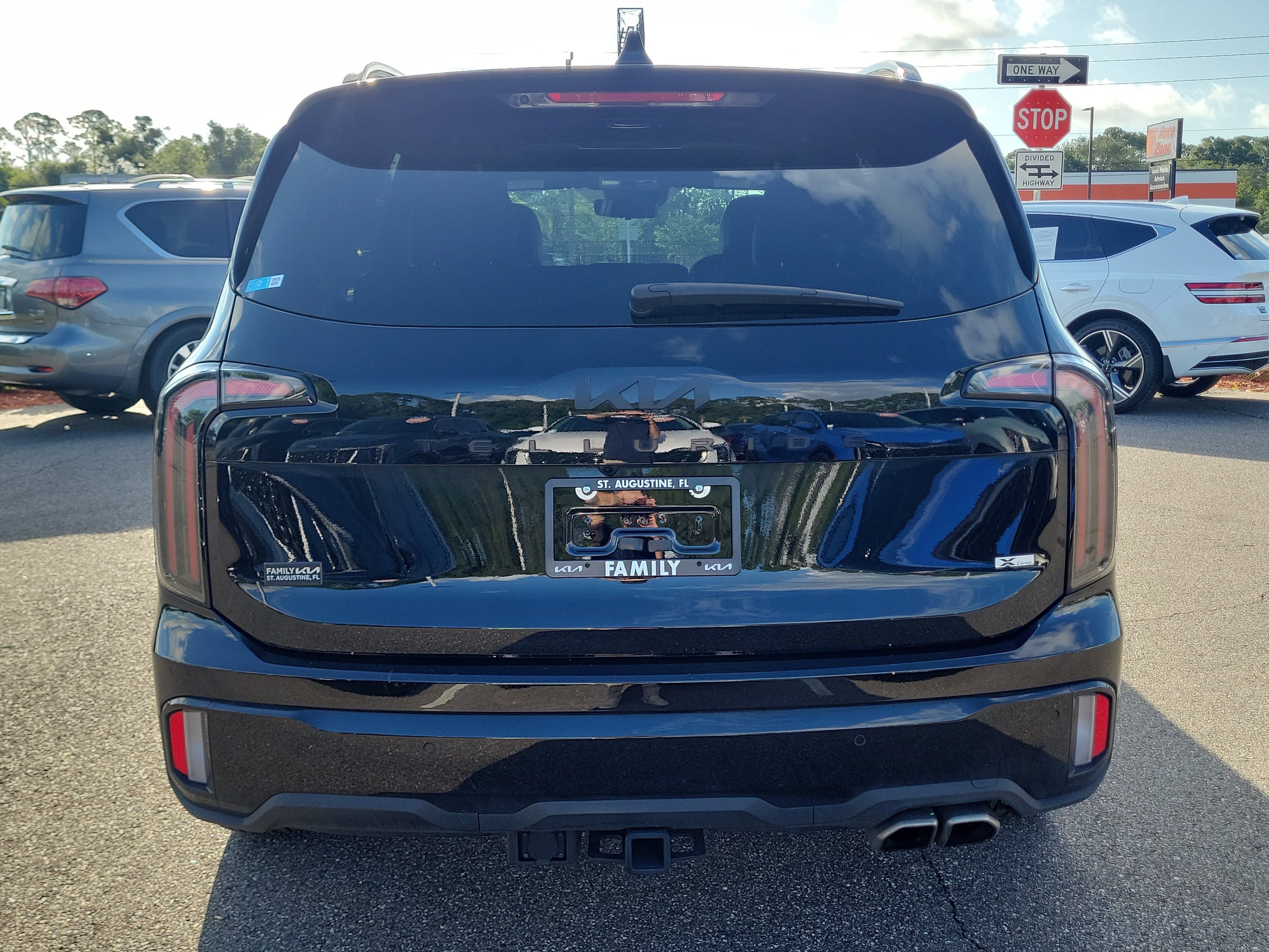 Certified 2025 Kia Telluride SX Prestige X-Line AWD/4WD image 5