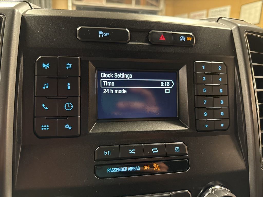 Used 2018 Ford F150 XLT image 38