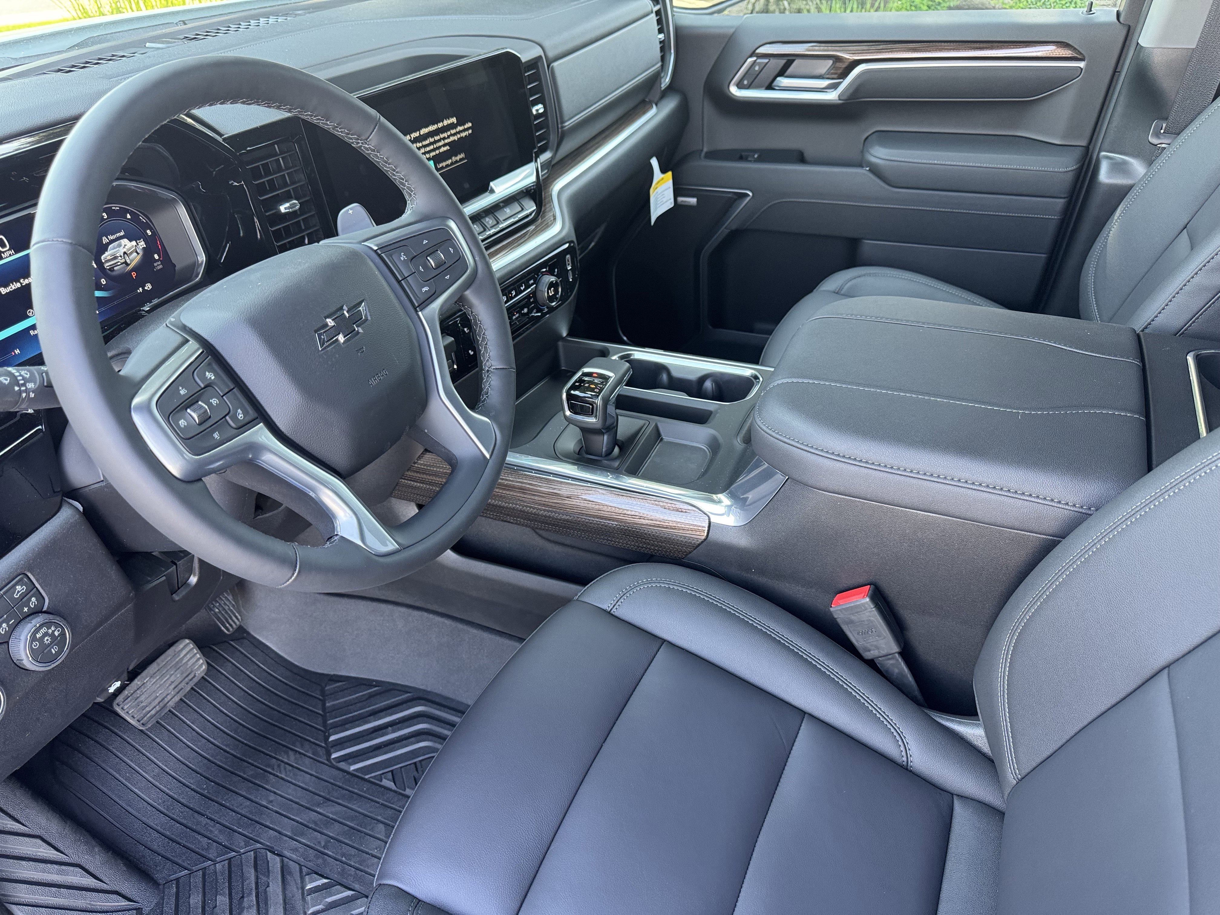 New 2026 Chevrolet Silverado 1500 RST w/ Safety Package AWD/4WD image 10