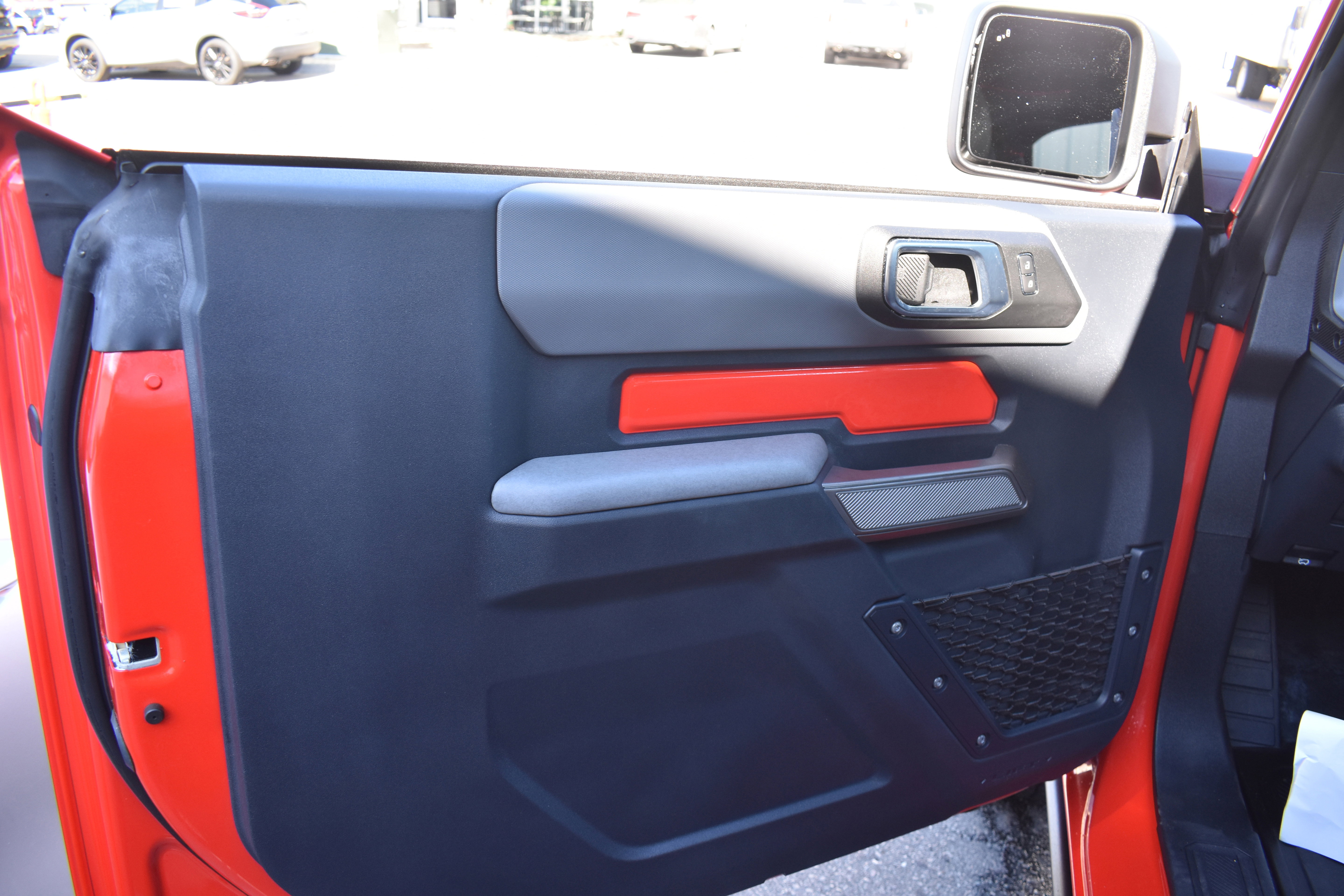 Used 2023 Ford Bronco Black Diamond image 29