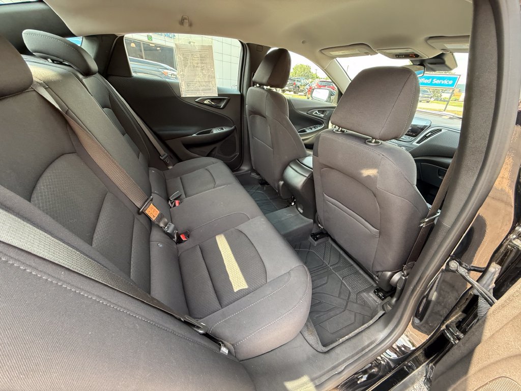 Certified 2024 Chevrolet Malibu RS w/ LPO, Floor Liner Package FWD image 28