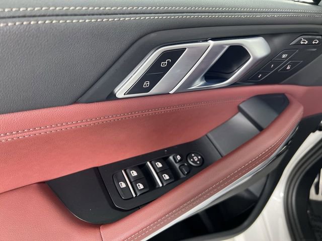 Used 2025 BMW X6 M60i w/ Parking Assistance Package image 24