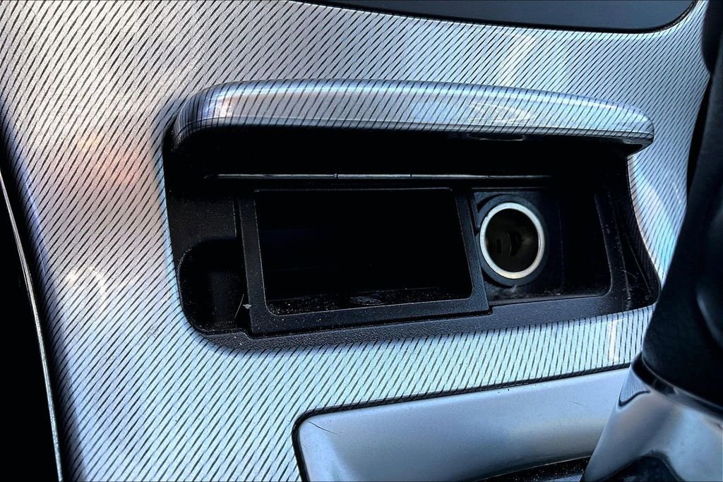 Used 2015 Nissan Sentra SR image 31