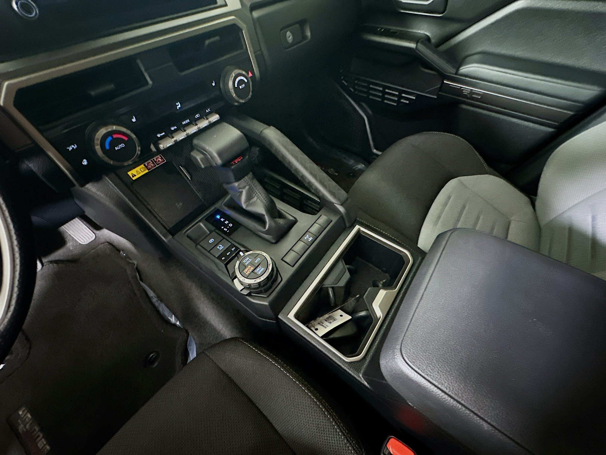 Certified 2025 Toyota 4Runner TRD Off-Road AWD/4WD image 22