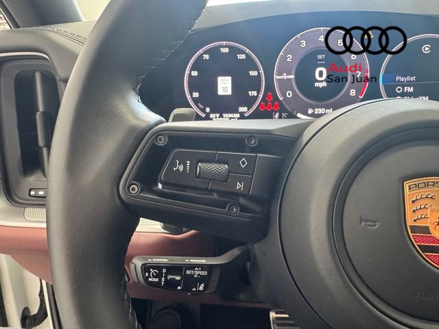 Used 2025 Porsche Cayenne S AWD/4WD image 24