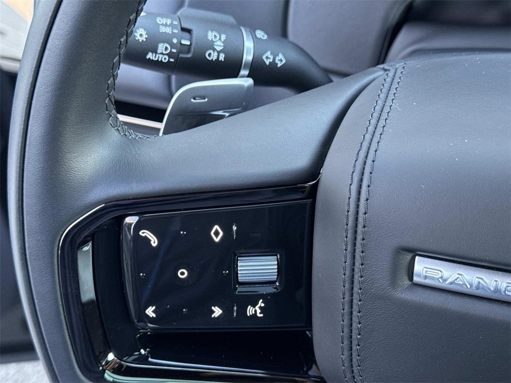Used 2023 Land Rover Range Rover Sport SE Dynamic image 28