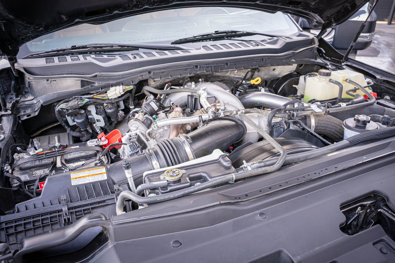 Used 2023 Ford F350 Platinum image 39