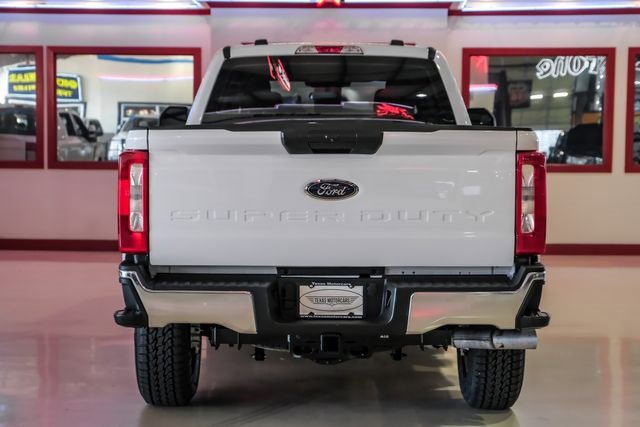Used 2023 Ford F350 XL w/ FX4 Off-Road Package image 10