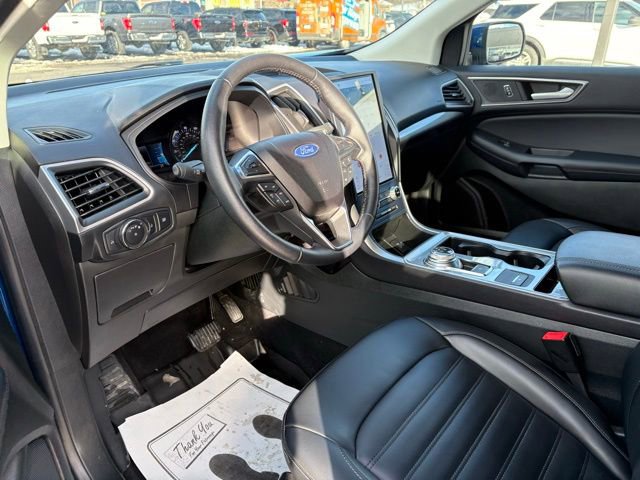 Used 2023 Ford Edge SEL image 17