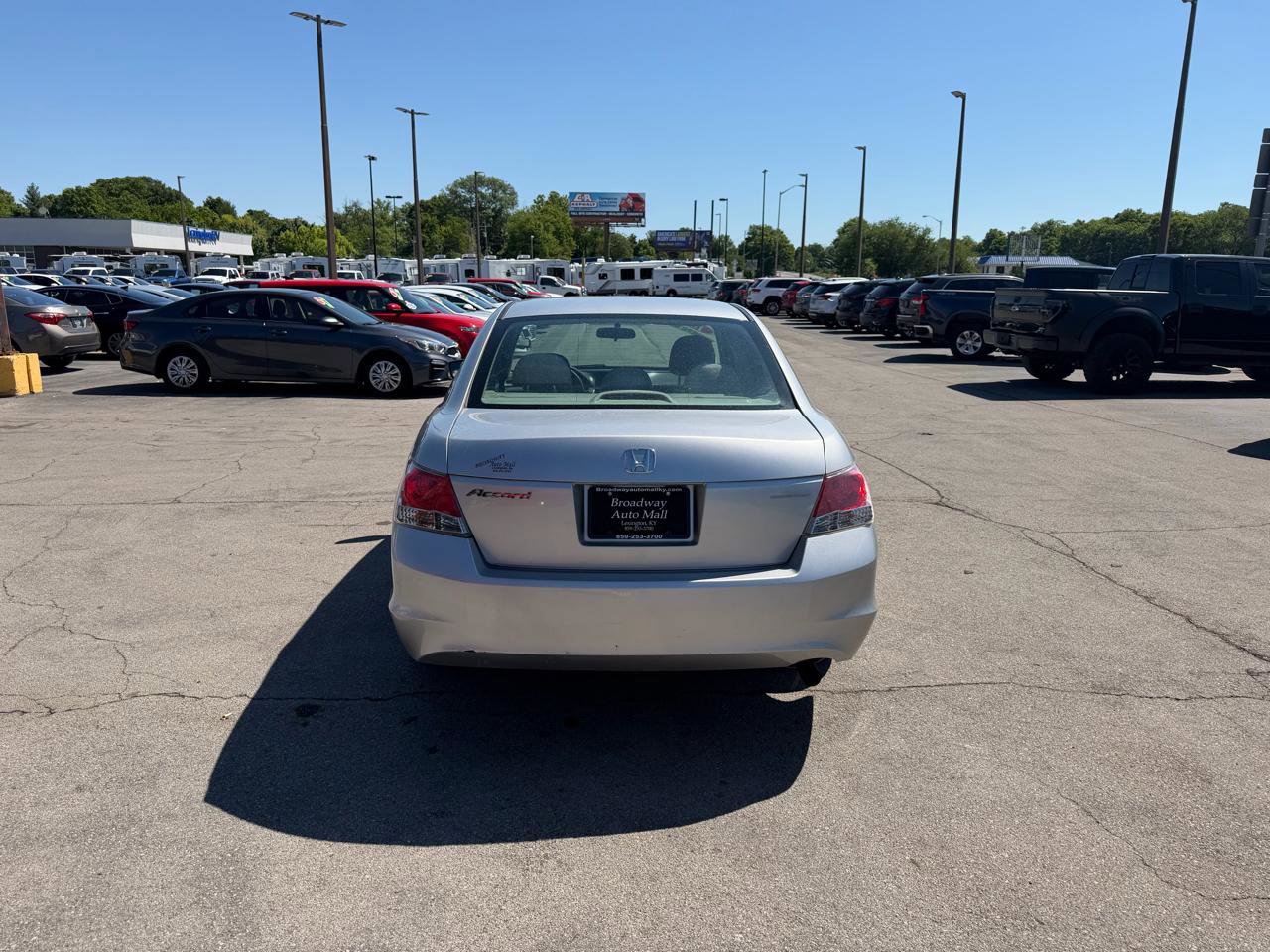 Used 2010 Honda Accord LX image 4