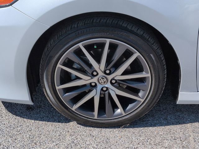 Used 2024 Toyota Camry XLE w/ Navigation Package image 33