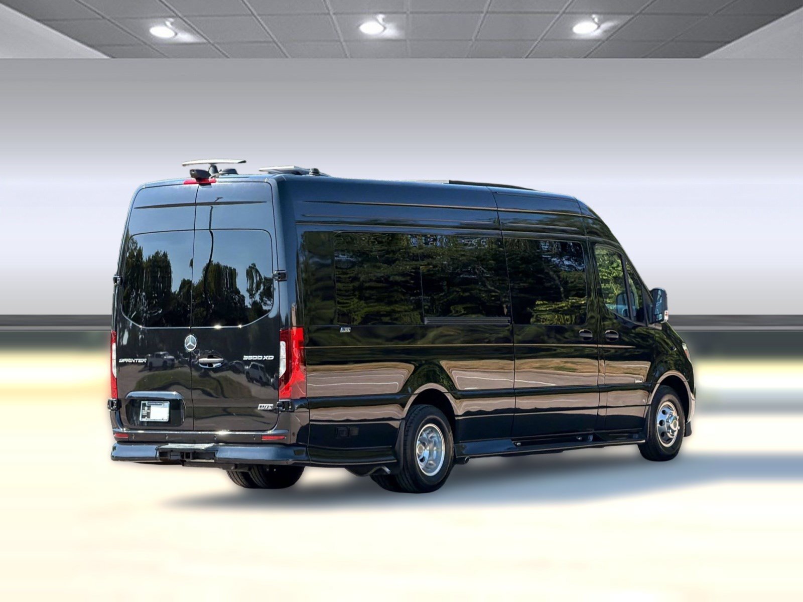 Used 2026 Mercedes-Benz Sprinter 3500 image 9