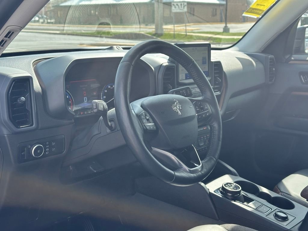 Used 2023 Ford Bronco Sport Outer Banks w/ Tech Package image 24