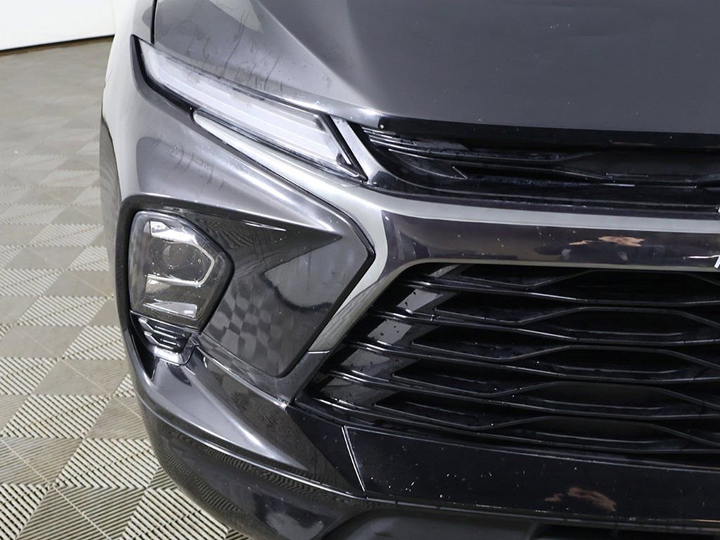 Used 2025 Chevrolet Blazer RS image 15
