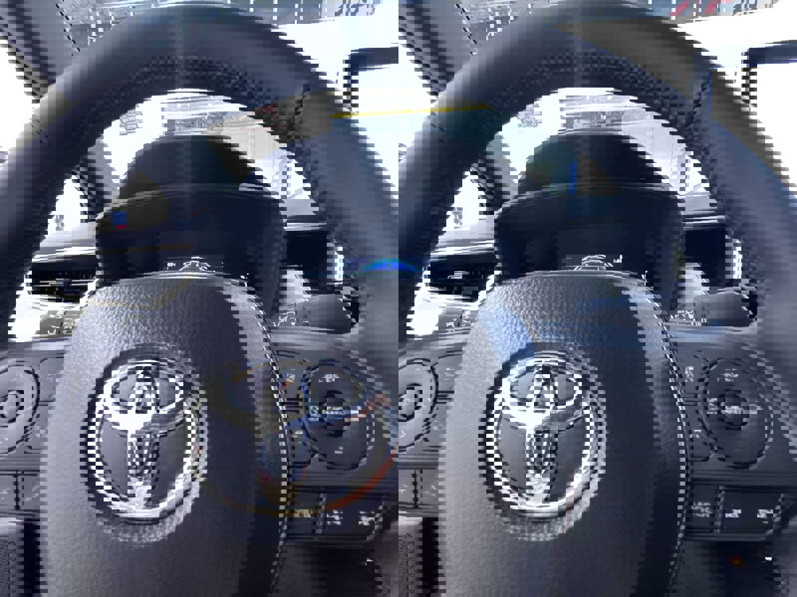 Used 2025 Toyota Corolla FX image 21