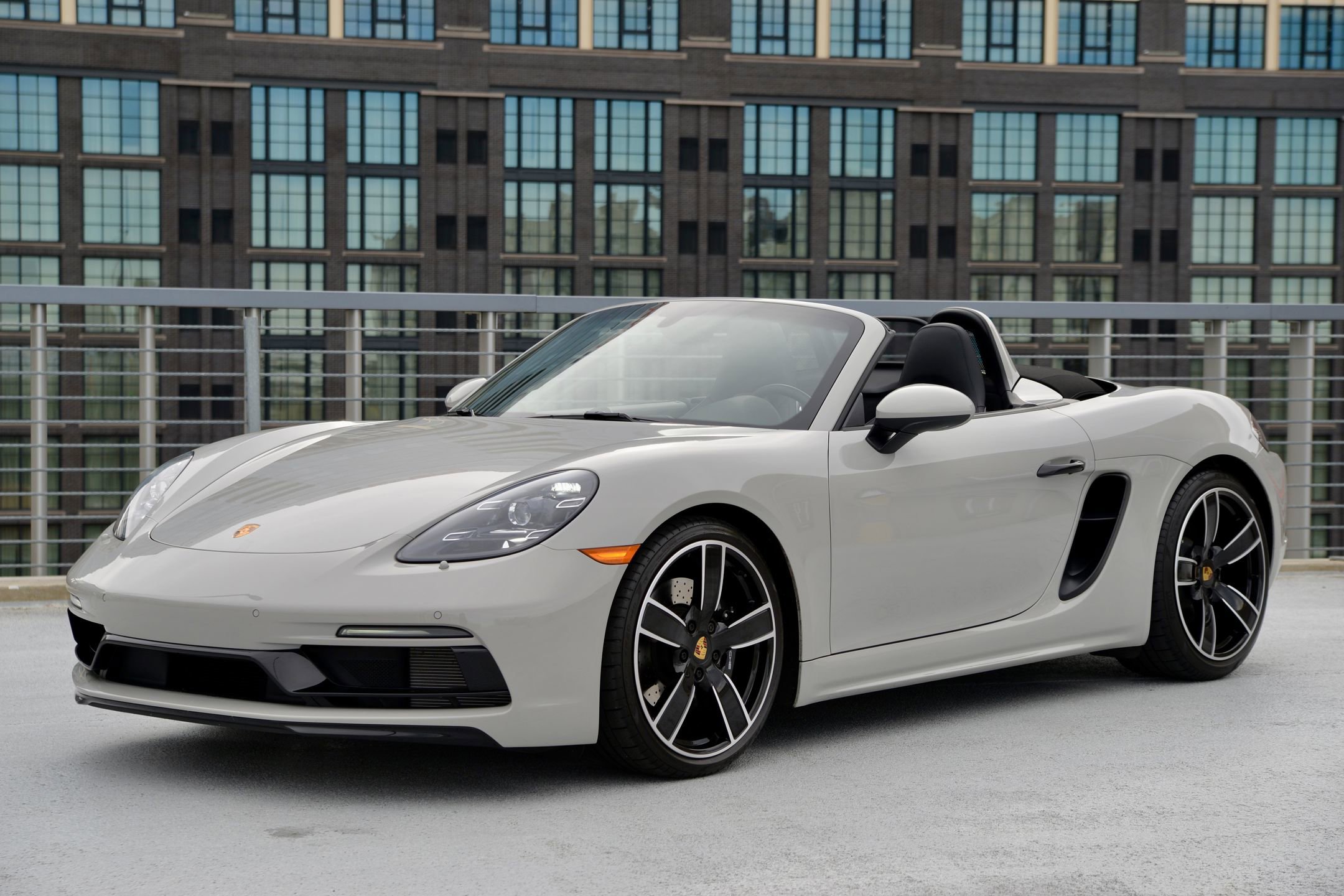 Certified 2025 Porsche 718 Boxster GTS image 1