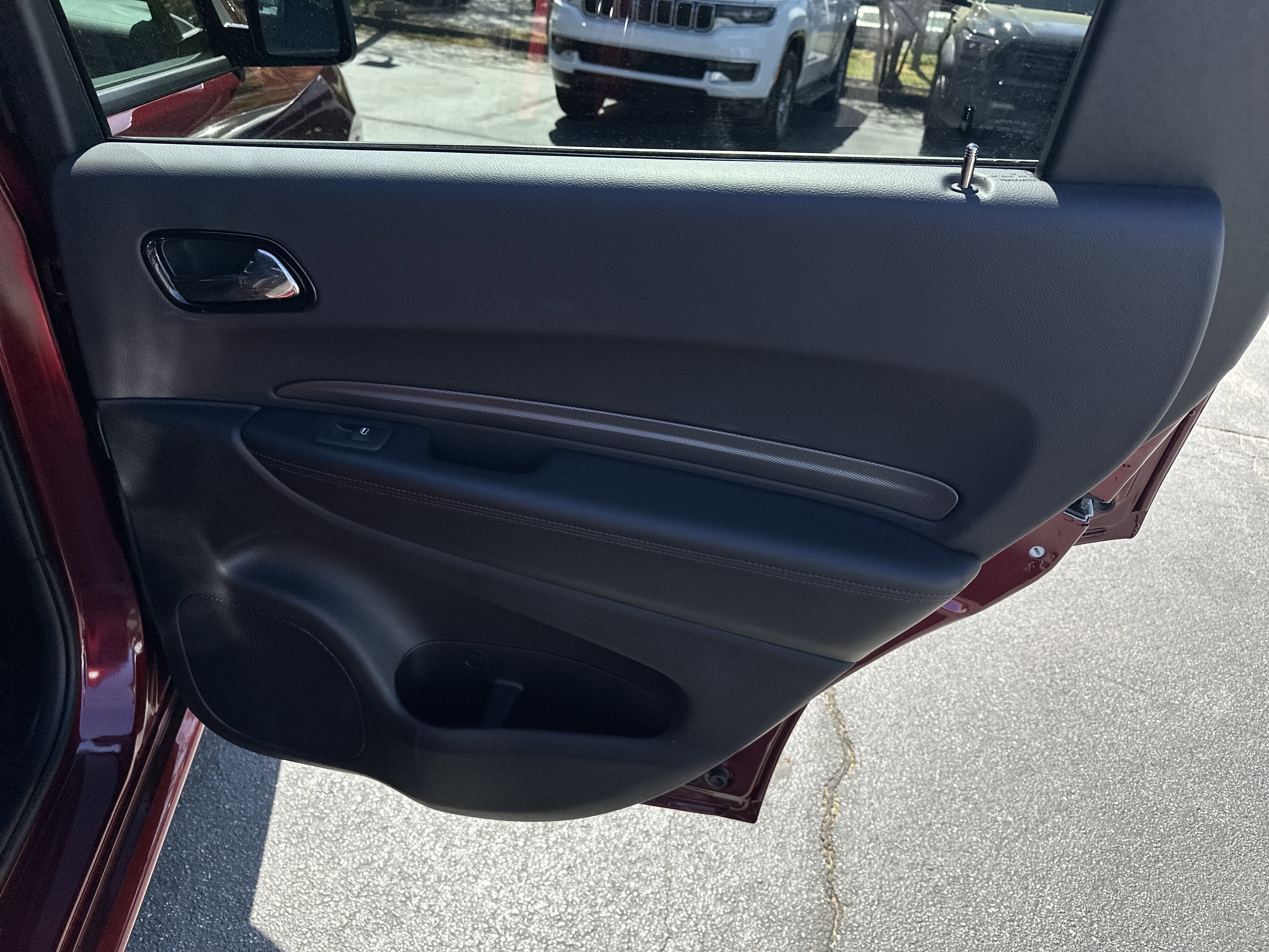 Used 2025 Dodge Durango GT w/ Blacktop Package image 18