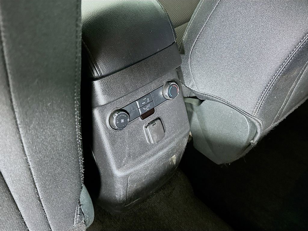 Used 2018 Ford Explorer XLT w/ Equipment Group 201A image 33