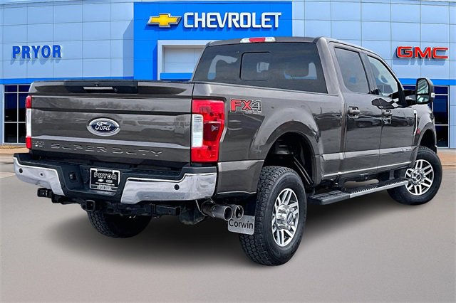 Used 2017 Ford F350 Lariat w/ Lariat Ultimate Package image 5
