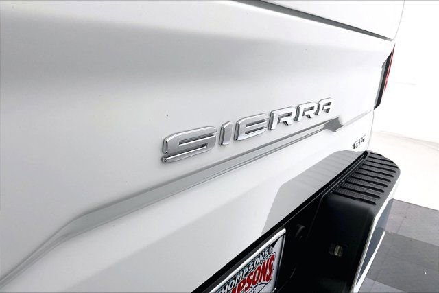 Used 2024 GMC Sierra 1500 SLT w/ SLT Premium Package AWD/4WD image 31