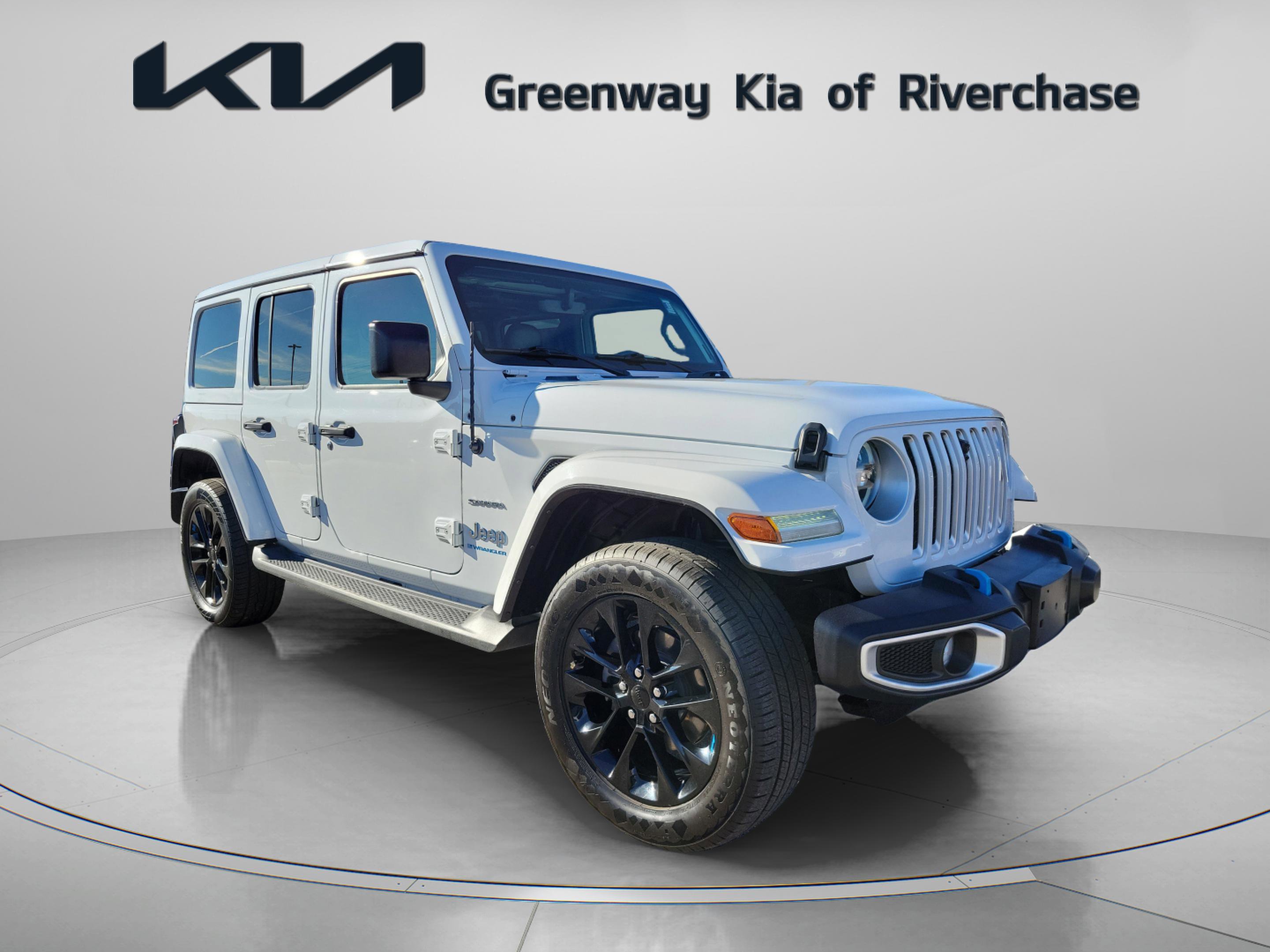 Used 2023 Jeep Wrangler Unlimited Sahara w/ Cold Weather Group image 1