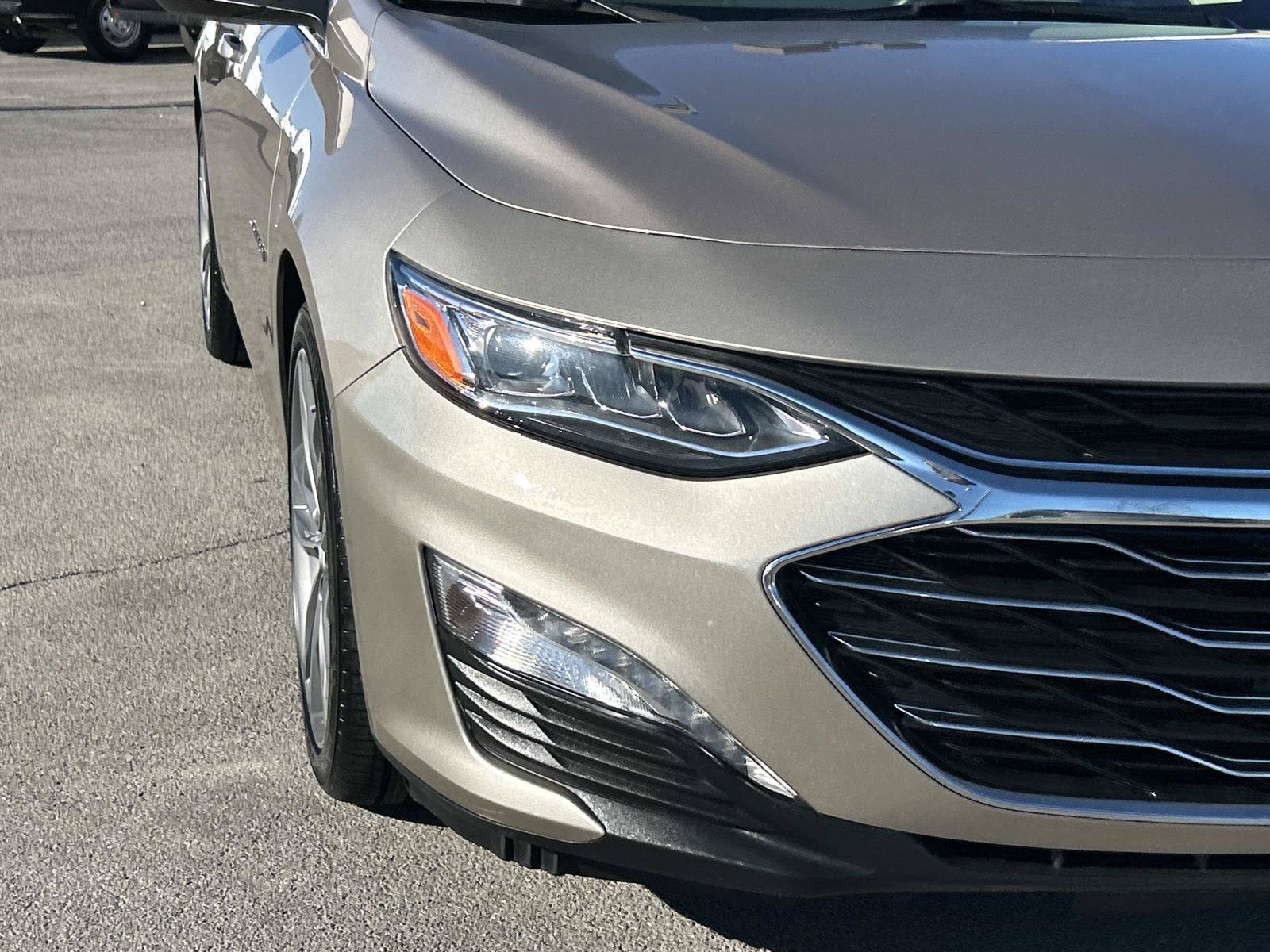 Used 2024 Chevrolet Malibu LT FWD image 11