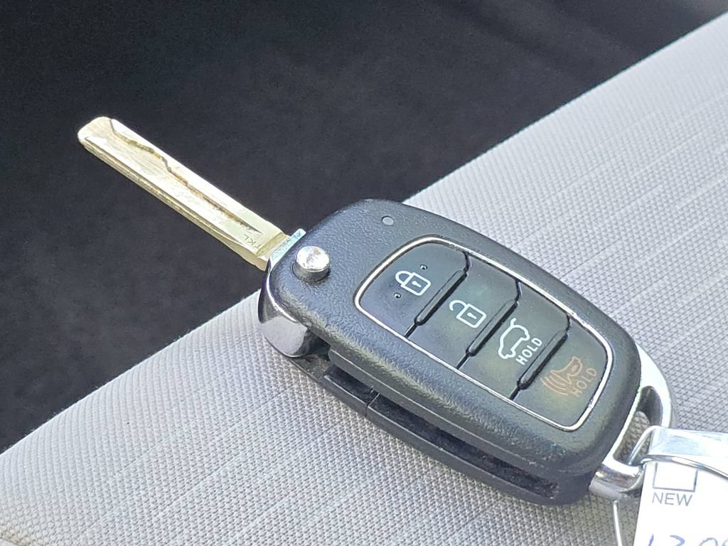 Used 2020 Hyundai Tucson SE AWD/4WD image 31