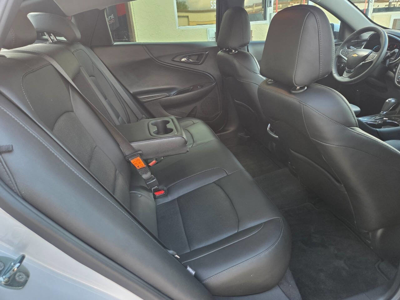 Used 2017 Chevrolet Malibu Premier w/ Driver Confidence Package FWD image 19