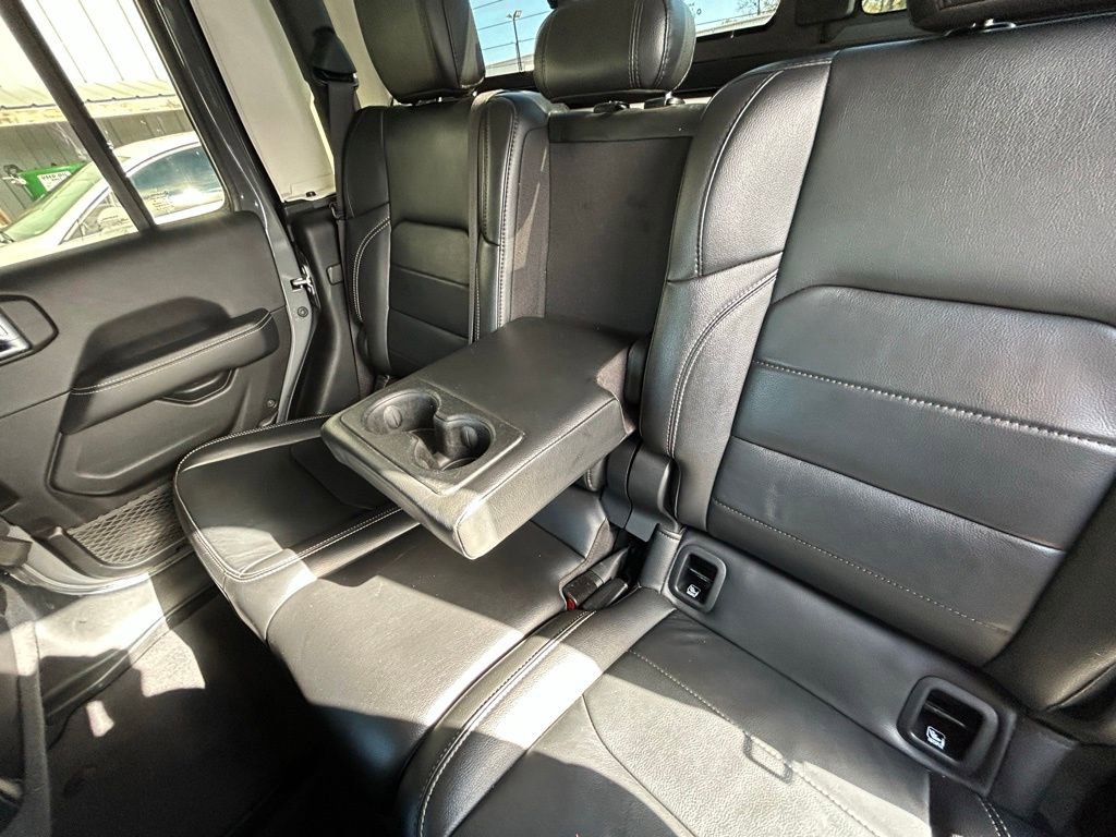 Used 2023 Jeep Gladiator Overland w/ Popular Equipment Package image 16