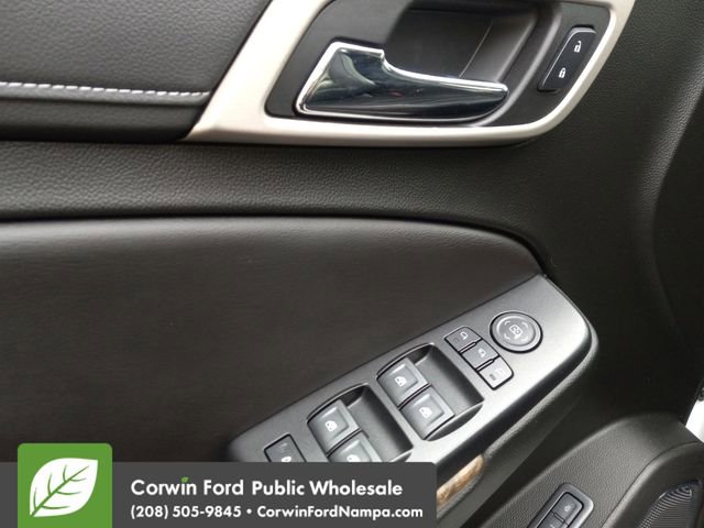 Used 2019 GMC Yukon Denali w/ Denali Ultimate Package image 11