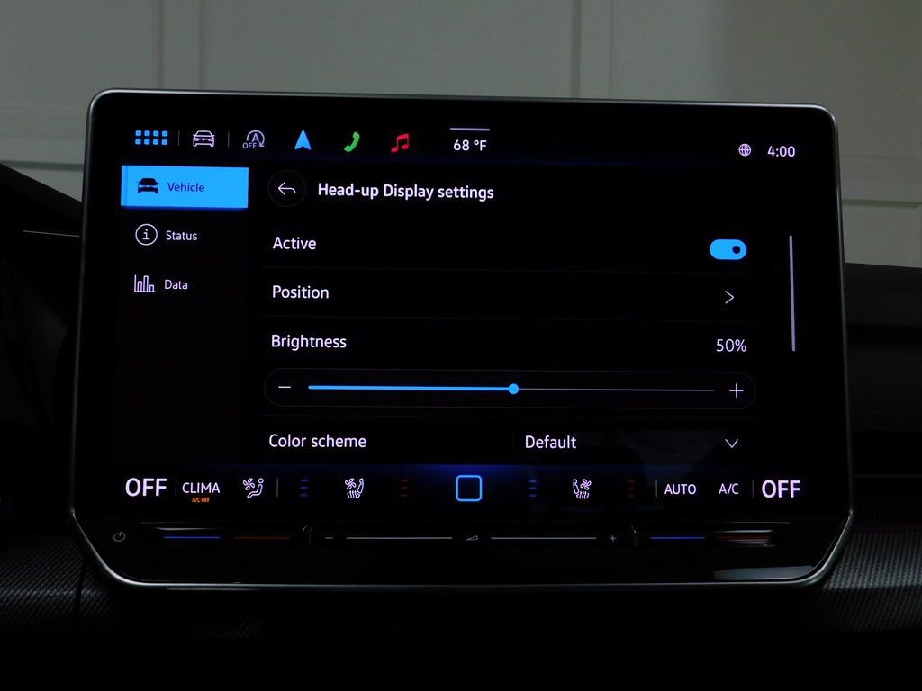 Used 2025 Volkswagen Golf 2.0T image 67