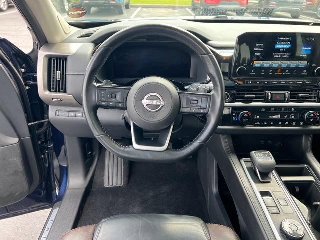 Used 2022 Nissan Pathfinder Platinum w/ Cargo Package AWD/4WD image 15