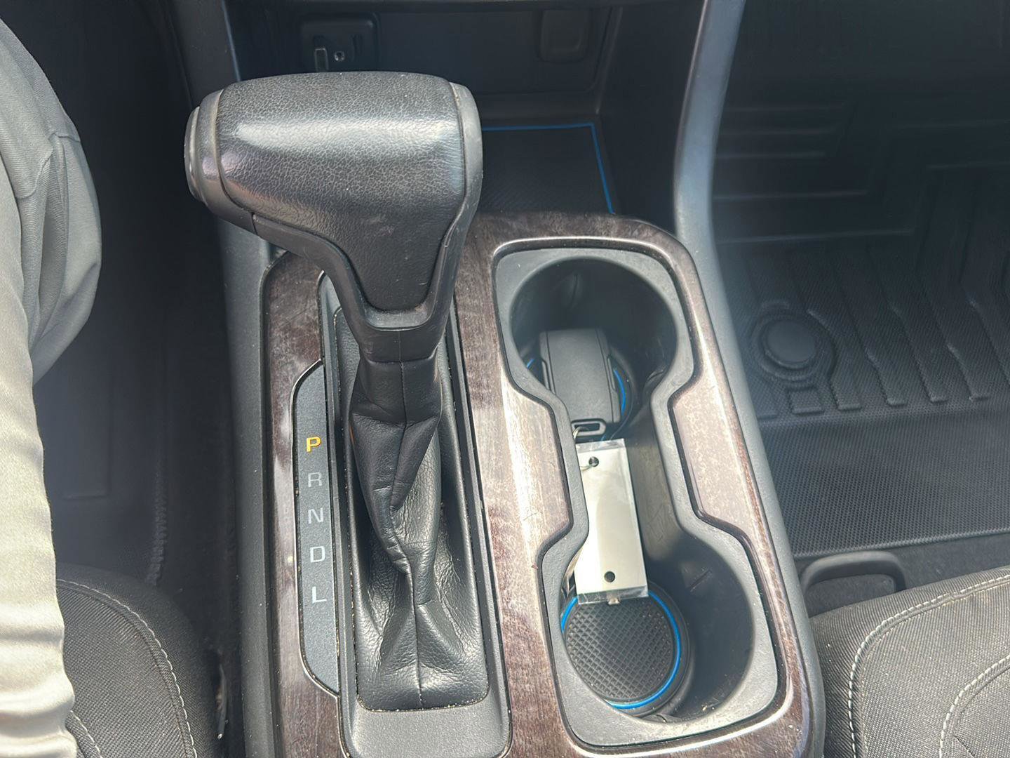 Used 2020 GMC Canyon SLE w/ Elevation Edition image 14