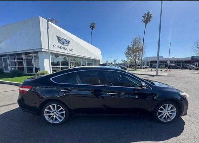 Used 2013 Toyota Avalon XLE Touring image 4