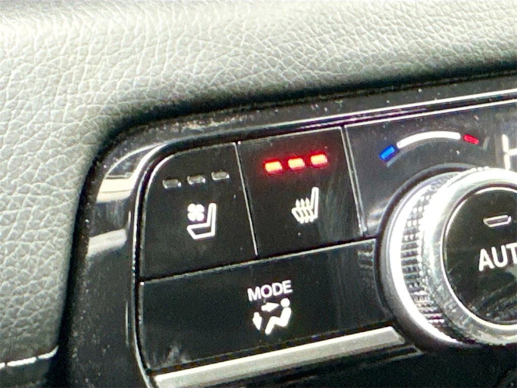 Used 2024 Honda Pilot Elite image 21