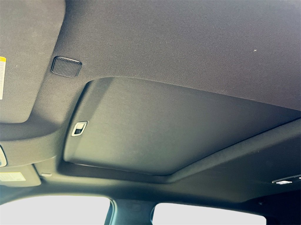 Used 2021 GMC Sierra 1500 AT4 w/ AT4 Premium Package image 23