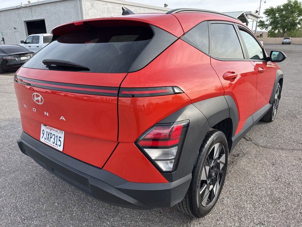 Used 2024 Hyundai Kona SEL FWD image 7