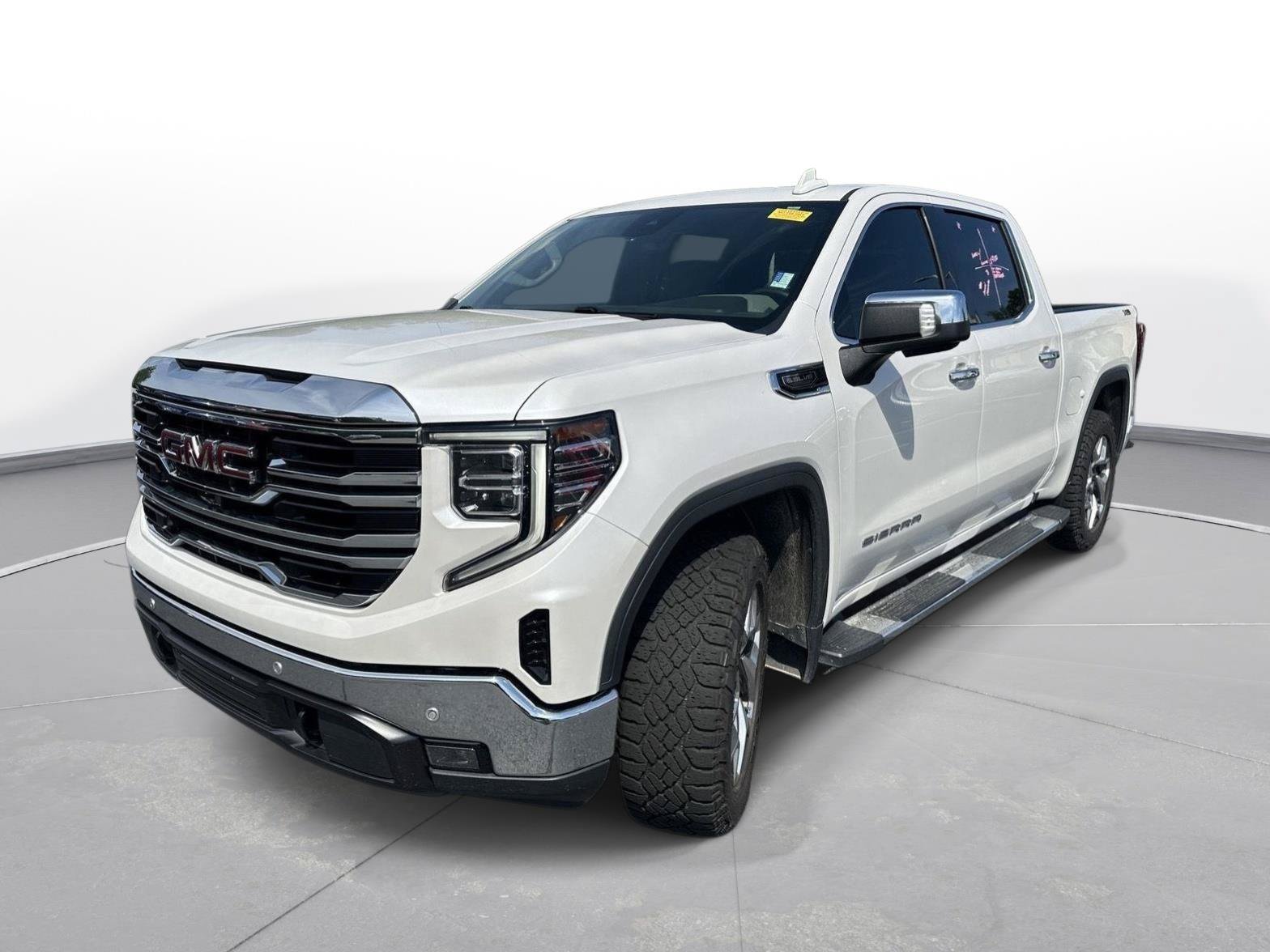 Used 2022 GMC Sierra 1500 SLT w/ SLT Premium Plus Package AWD/4WD video 2
