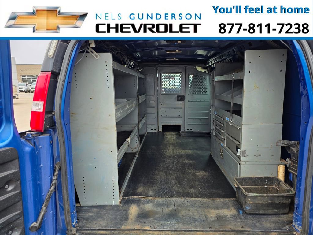 Used 2018 GMC Savana 2500 w/ Driver Convenience Package image 9