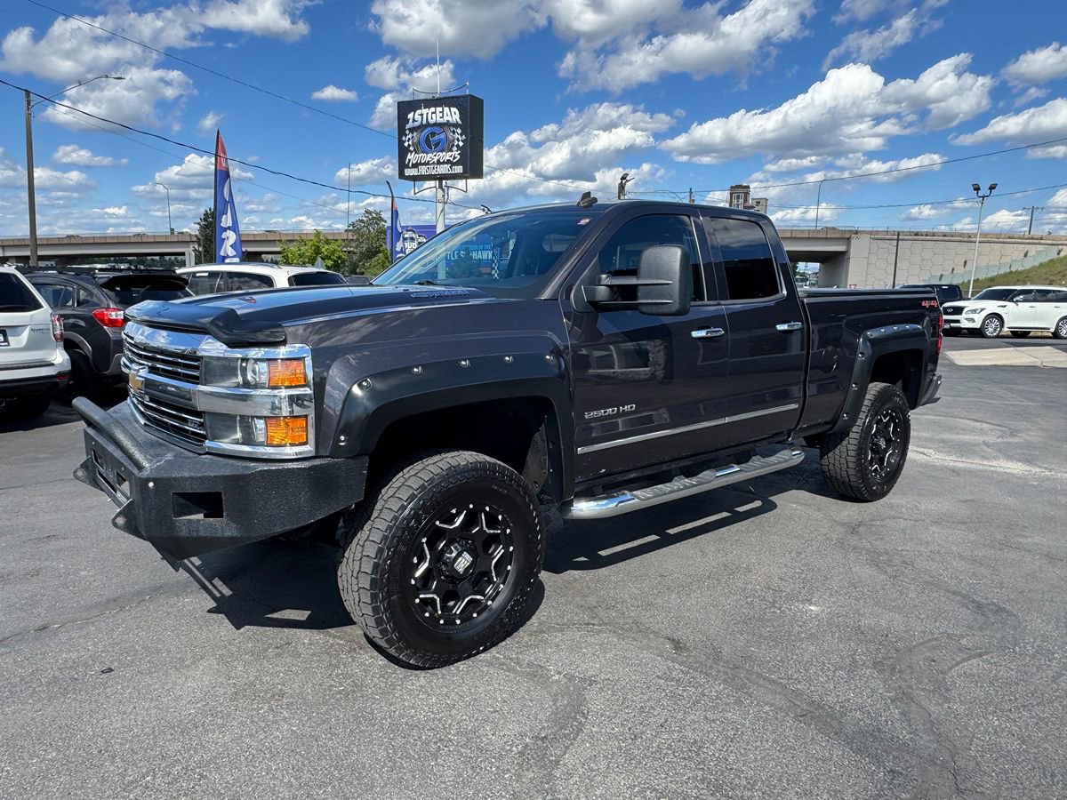 Used 2015 Chevrolet Silverado 2500 LTZ w/ LTZ Plus Package AWD/4WD image 3