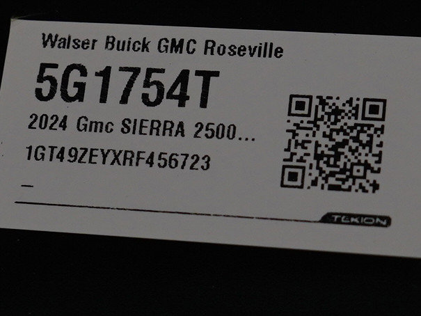 Used 2024 GMC Sierra 2500 AT4X image 31