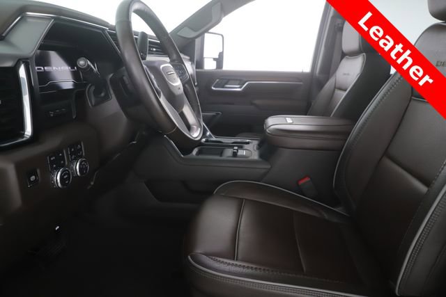 Used 2025 GMC Sierra 2500 Denali w/ Denali Reserve Package AWD/4WD image 16