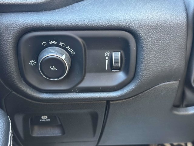 Certified 2024 RAM 1500 Laramie AWD/4WD image 33