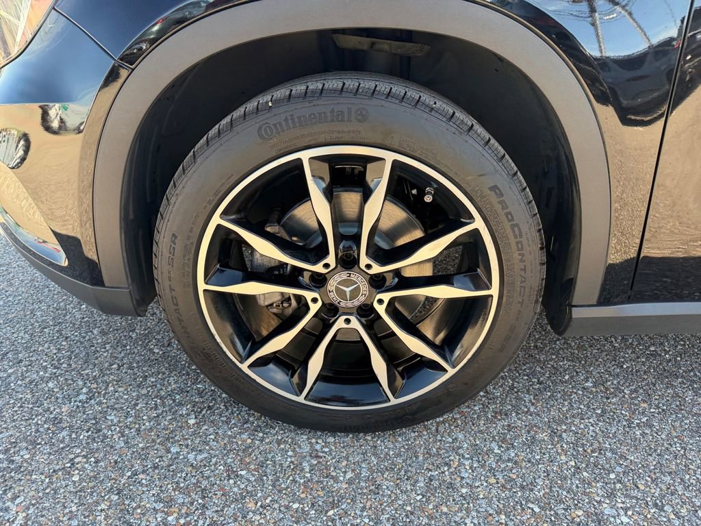 Certified 2017 Mercedes-Benz GLA 250 4MATIC image 14