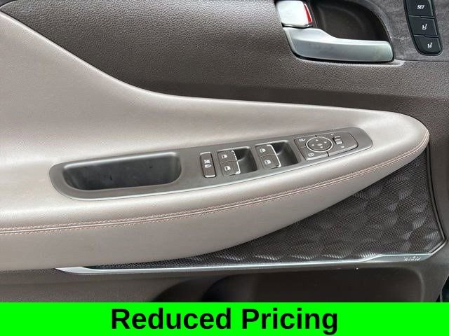 Used 2019 Hyundai Santa Fe AWD image 11