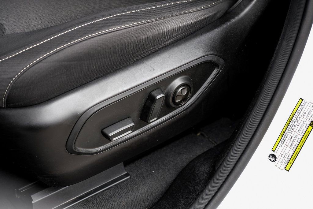 Used 2023 Jeep Grand Cherokee Laredo w/ Luxury Tech Group I image 43