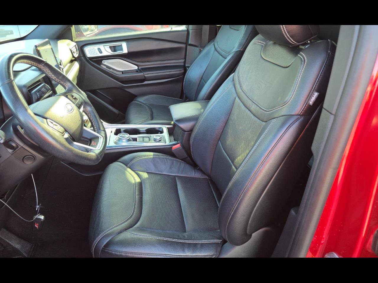 Used 2020 Ford Explorer ST w/ ST Street Pack AWD/4WD image 3