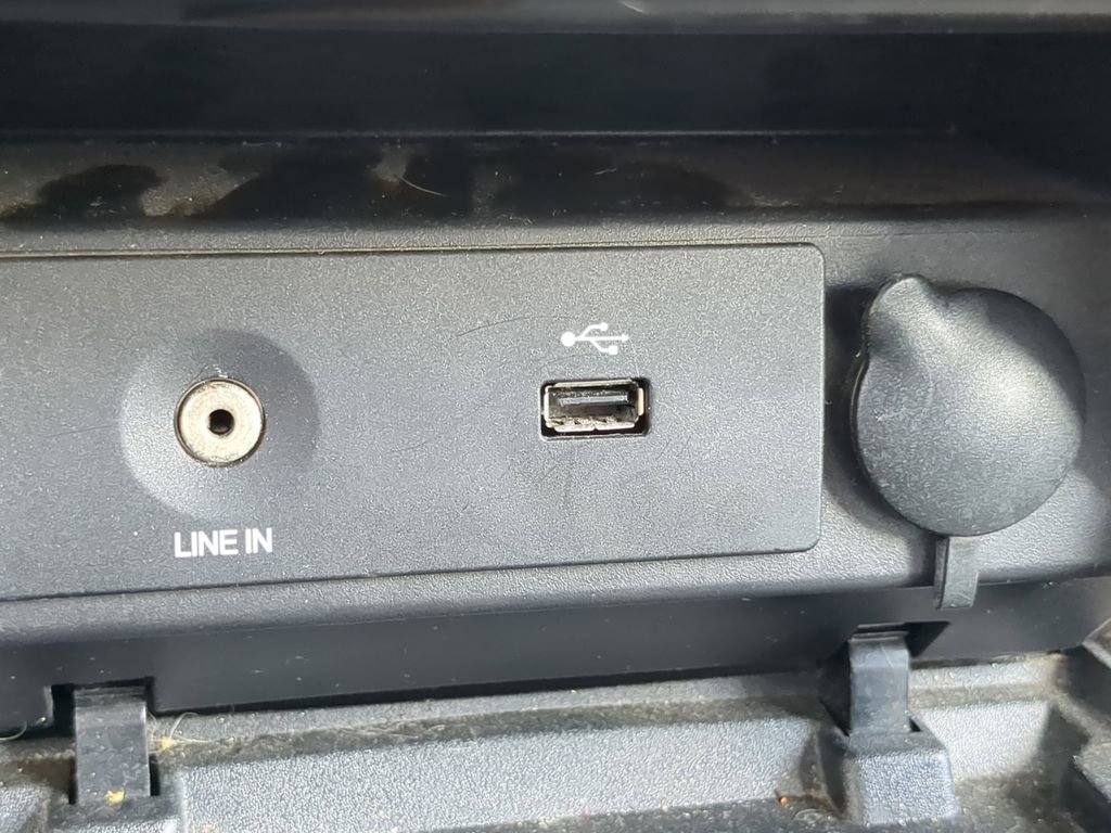 Used 2014 Ford F150 XLT w/ Equipment Group 302A Luxury image 23