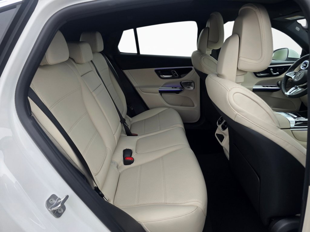 New 2026 Mercedes-Benz GLC 300 4MATIC image 21